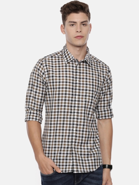 

QUANCIOUS Men Brown & Black Regular Fit Checked Casual Shirt