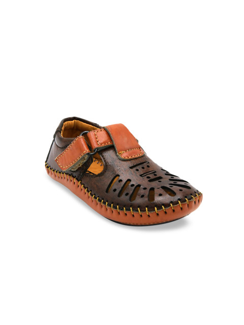 

Jazzy Juniors Boys Brown Slip-On Sneakers
