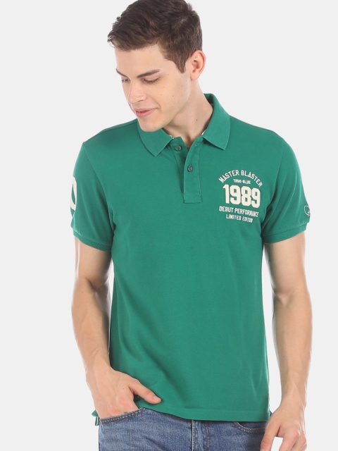 

True Blue Men Green Solid Polo Collar T-shirt