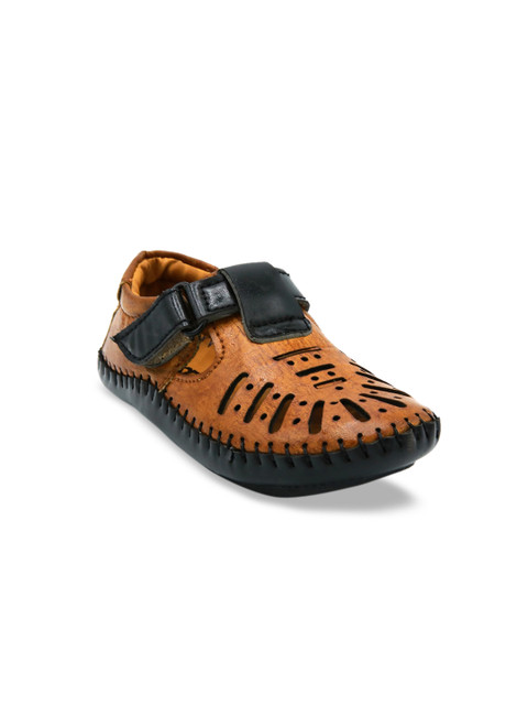

Jazzy Juniors Boys Tan Slip-On Sneakers