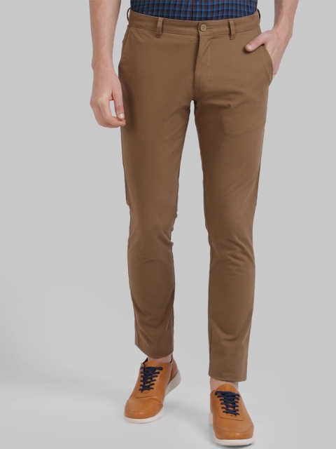 

Parx Men Brown Tapered Fit Solid Regular Trousers