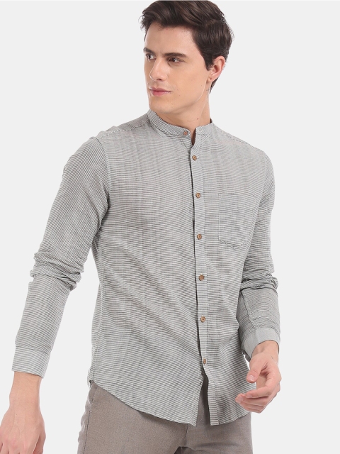 

True Blue Men Grey Slim Fit Striped Casual Shirt
