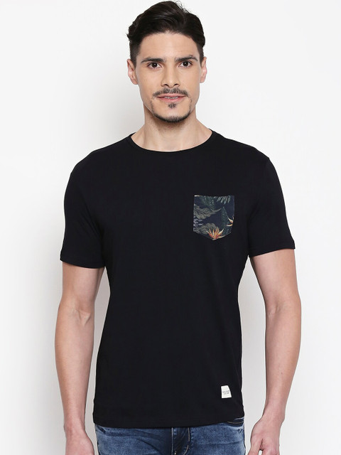 

People Men Black Solid Round Neck Cotton T-shirt