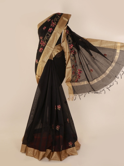 

Pothys Black & Gold-Toned Silk Cotton Printed Saree