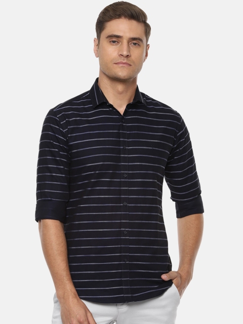 

V Dot Men Navy Blue Slim Fit Striped Casual Shirt