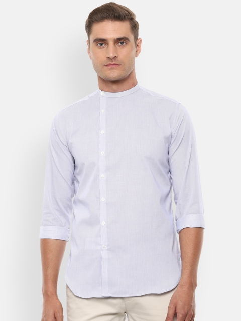 

V Dot Men White Slim Fit Striped Casual Shirt