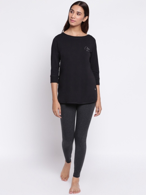 

Enamor Women Black Solid Night Suit