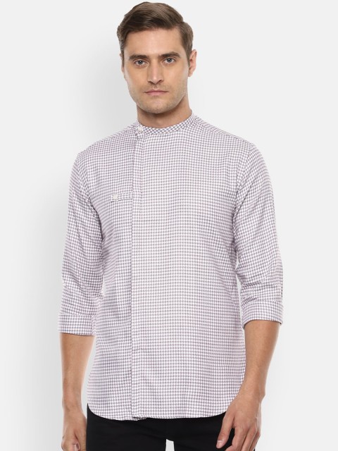 

V Dot Men White Slim Fit Checked Casual Shirt