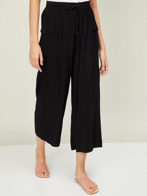 

Ginger by Lifestyle Women Black Regular Fit Solid Culottes