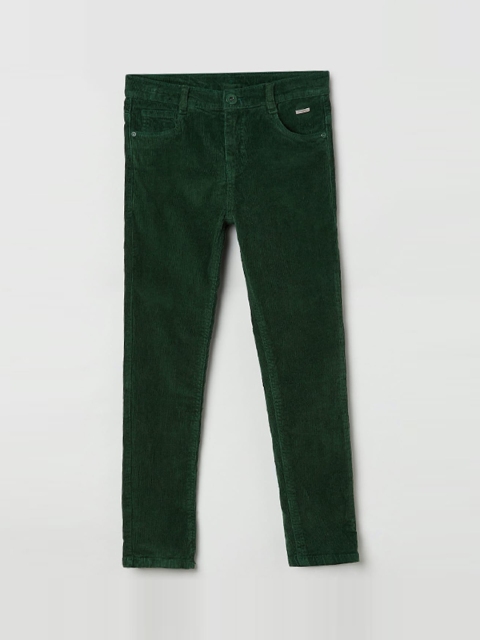 

max Boys Green Solid Regular Trousers