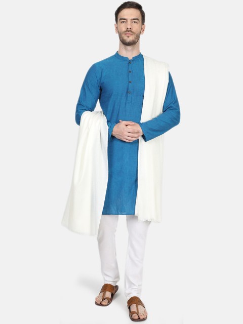

Monte Carlo Men Off-White Solid Shawl