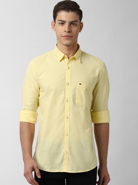 

Peter England Casuals Men Yellow Slim Fit Solid Casual Shirt