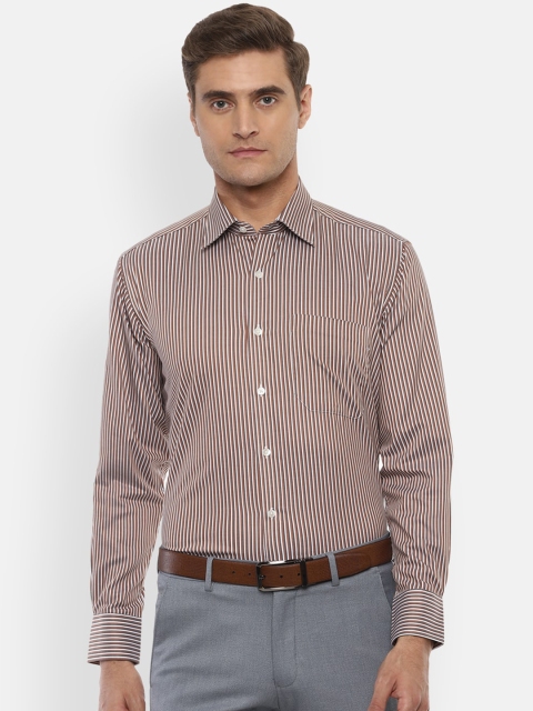 

Louis Philippe Men Brown Regular Fit Checked Casual Shirt