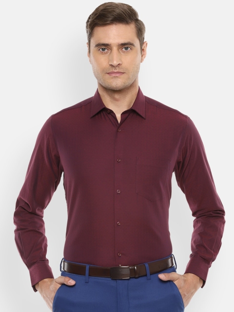 

Van Heusen Men Maroon Regular Fit Self Design Casual Shirt