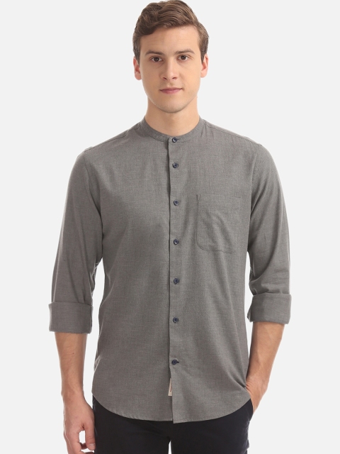 

AD By Arvind Men Grey Slim Fit Solid Casual Shirt