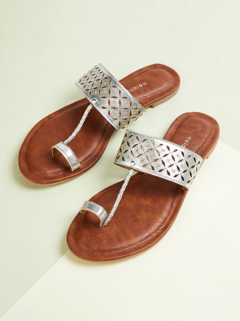 

Melange by Lifestyle Women Silver-Toned Woven Design PU One Toe Flats
