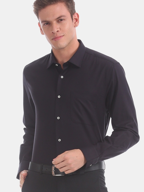 

AD By Arvind Men Purple Regular Fit Solid Casual Shirt