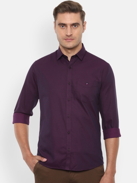 

Louis Philippe Sport Men Purple Slim Fit Solid Casual Shirt
