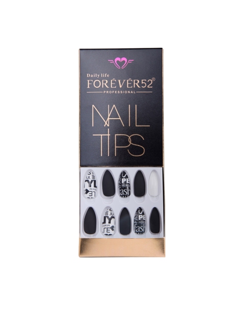 Daily Life Forever52 Black & White Artificial Nails
