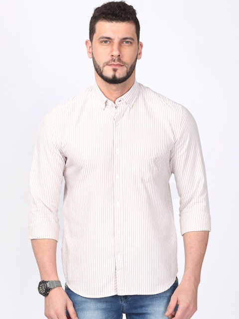 

FOGA Men Beige Regular Fit Striped Casual Shirt