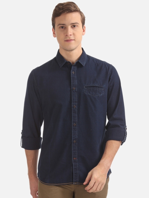 

AD By Arvind Men Navy Blue Slim Fit Solid Pure Cotton Casual Shirt