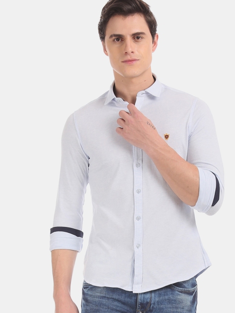 

True Blue Men Blue Slim Fit Solid Casual Shirt