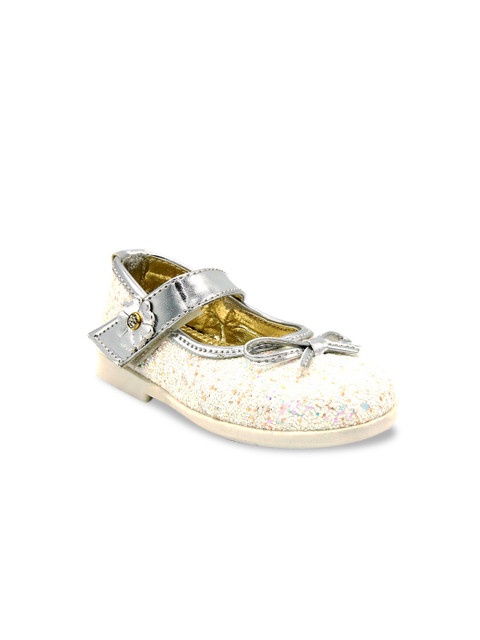 

Jazzy Juniors Girls Silver-Toned Textured Mary Jane Shoes