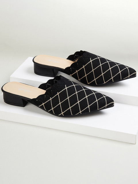 

Ginger by Lifestyle Women Black & Beige Printed Mules