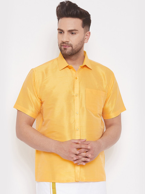 

VASTRAMAY Men Yellow Regular Fit Solid Casual Shirt