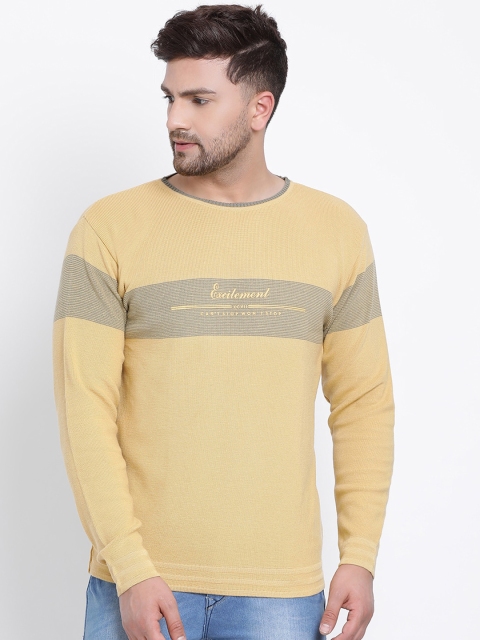 

COBB Men Mustard-Yellow & Grey Solid Pullover Sweater