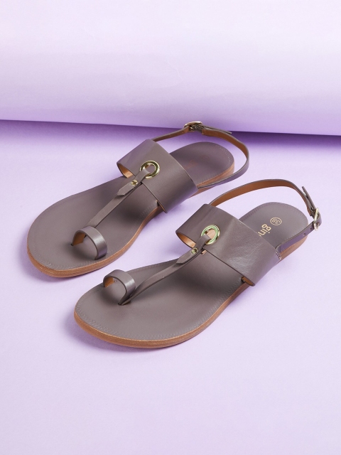 

Ginger by Lifestyle Women Purple Solid PU One Toe Flats