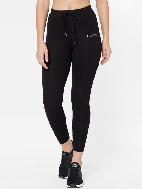 

Juliet Women Black Solid Slim-Fit Track Pants