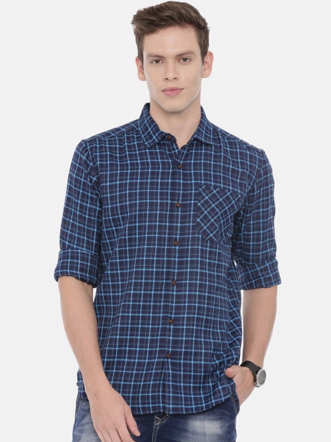 

William White Men Blue Slim Fit Checked Casual Shirt