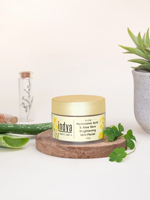 INDYA Hyaluronic Acid & Aloe Vera Brightening Mini Facial, Yellow
