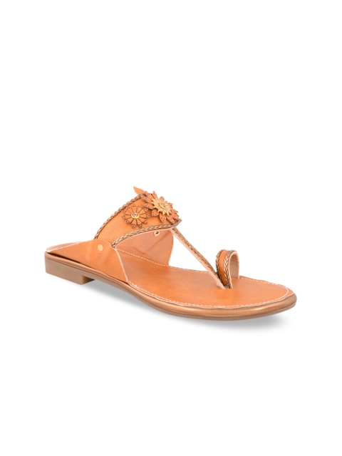 

CALZADO Women Tan Embellished One Toe Flats