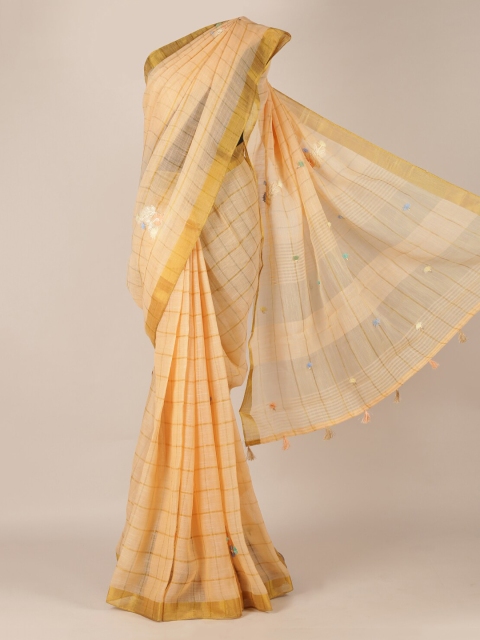 

Pothys Yellow & Gold-Toned Linen Blend Checked Saree