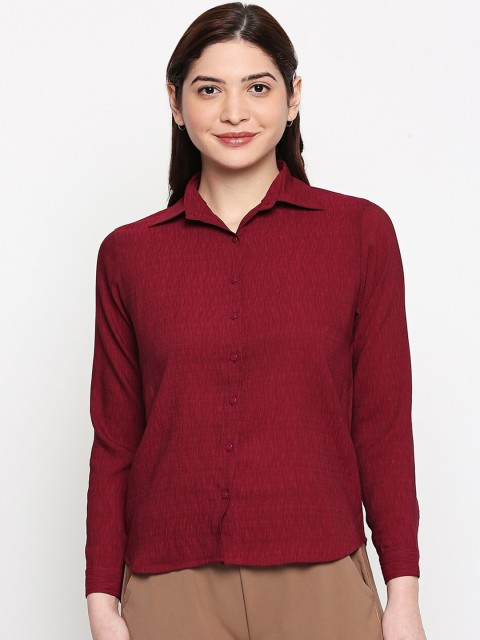 

inocenCia Women Maroon Regular Fit Self Design Casual Shirt