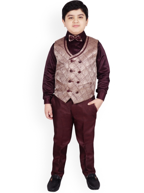 

SG YUVRAJ Boys Maroon Solid Single-Breasted Party Suit Set