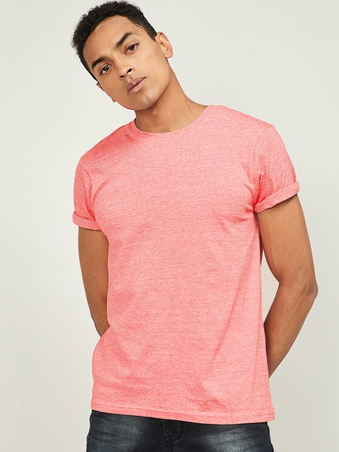 

Fame Forever by Lifestyle Men Pink Solid Round Neck T-shirt