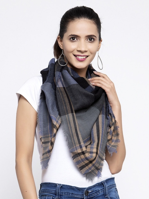 

Calvadoss Women Black & Blue Checked Woolen Muffler