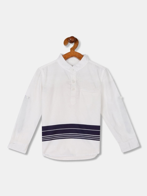 

Cherokee Boys White & Navy Blue Regular Fit Colourblocked Casual Shirt