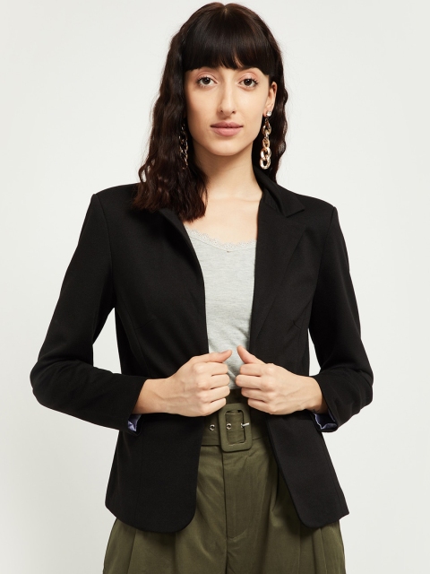 

max Women Black Solid Open Front Jacket