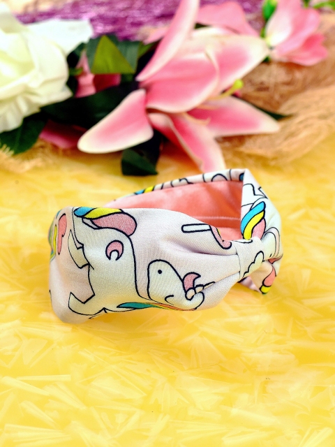 

YoungWildFree White Hairband