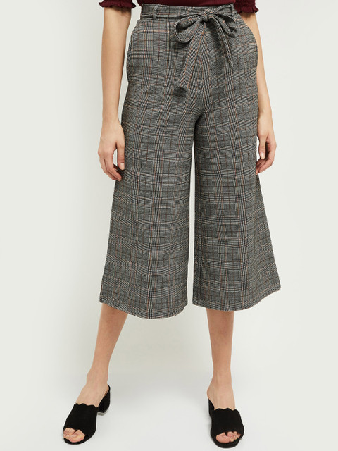

max Women Off-White Checked Straight Palazzos