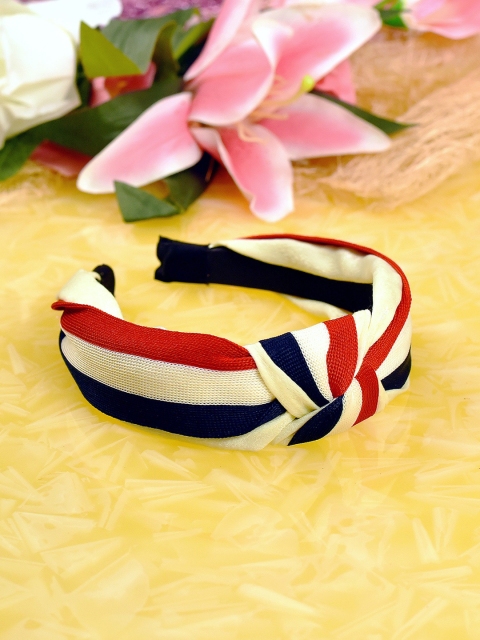 

YoungWildFree White & Navy Blue Hairband