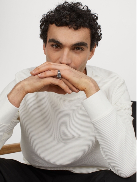 

H&M Men White Solid Textured-Knit Top