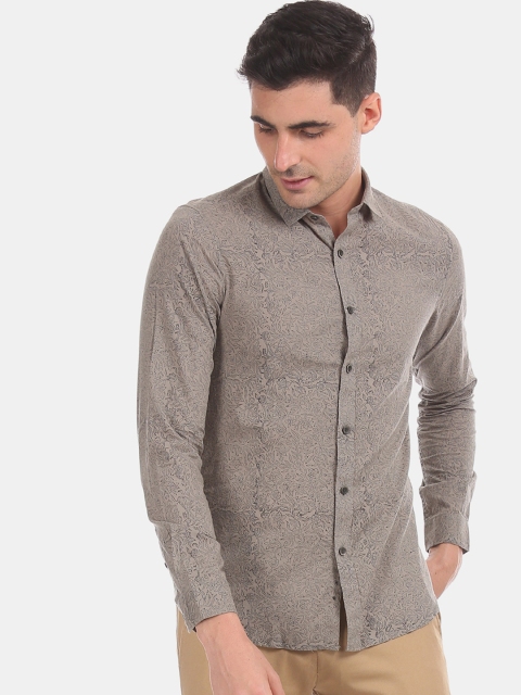 

True Blue Men Grey Slim Fit Printed Casual Shirt