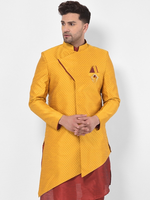 

SG RAJASAHAB Men Yellow Self-Design Tailored Ethnic Jacket
