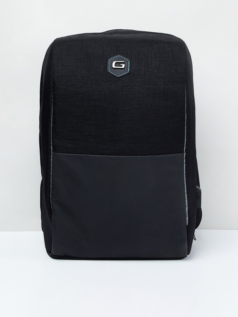 

max Men Grey Colourblocked Backpack