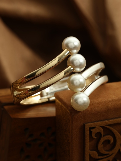 

ANIKAS CREATION Golden Polished Openable Pearl Bracelet, Gold